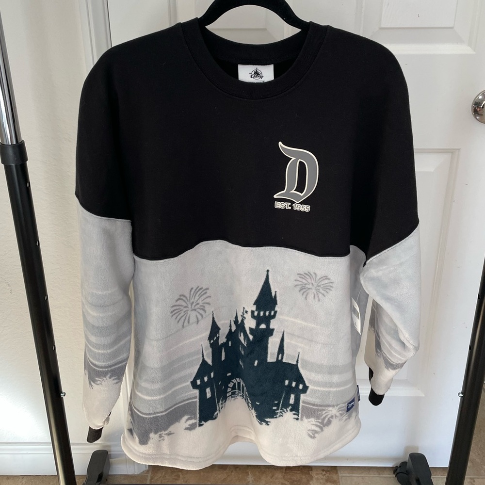 2023 Disneyland Resort Sleeping Beauty Castle Fuzzy Pullover Spirit Jersey.